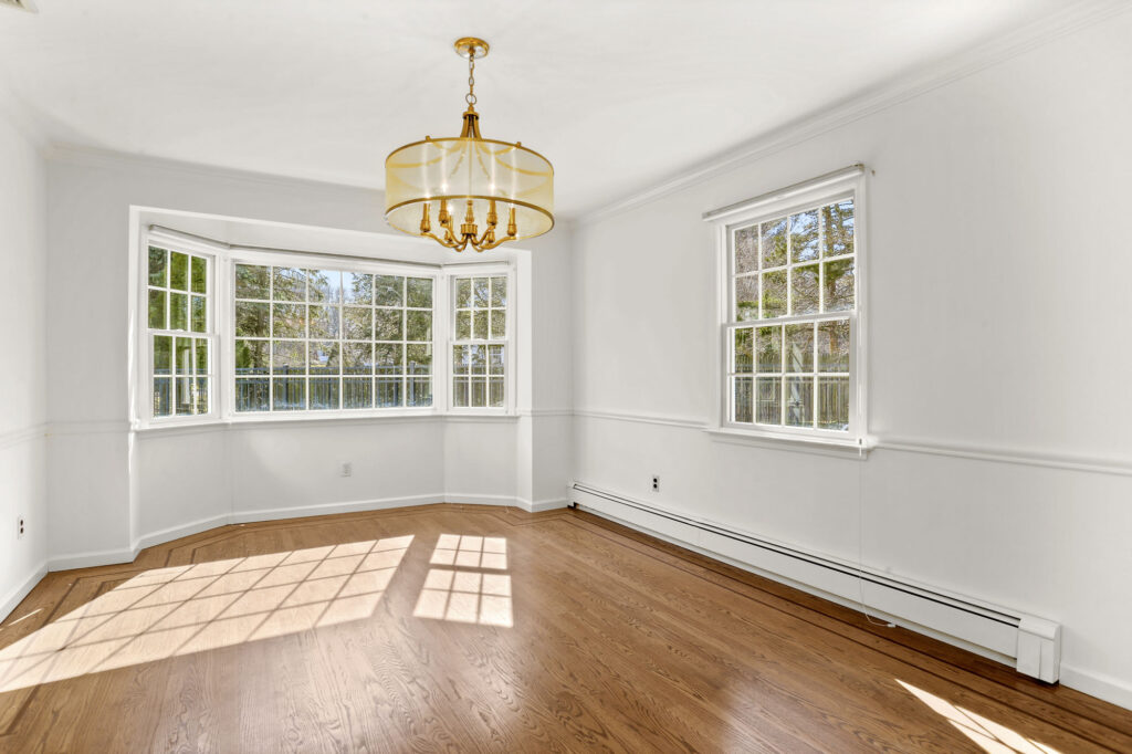 Real Estate Virtual Staging - Dining room